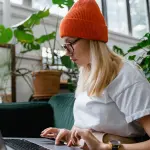 Cosa vendere su Internet per fare soldi?